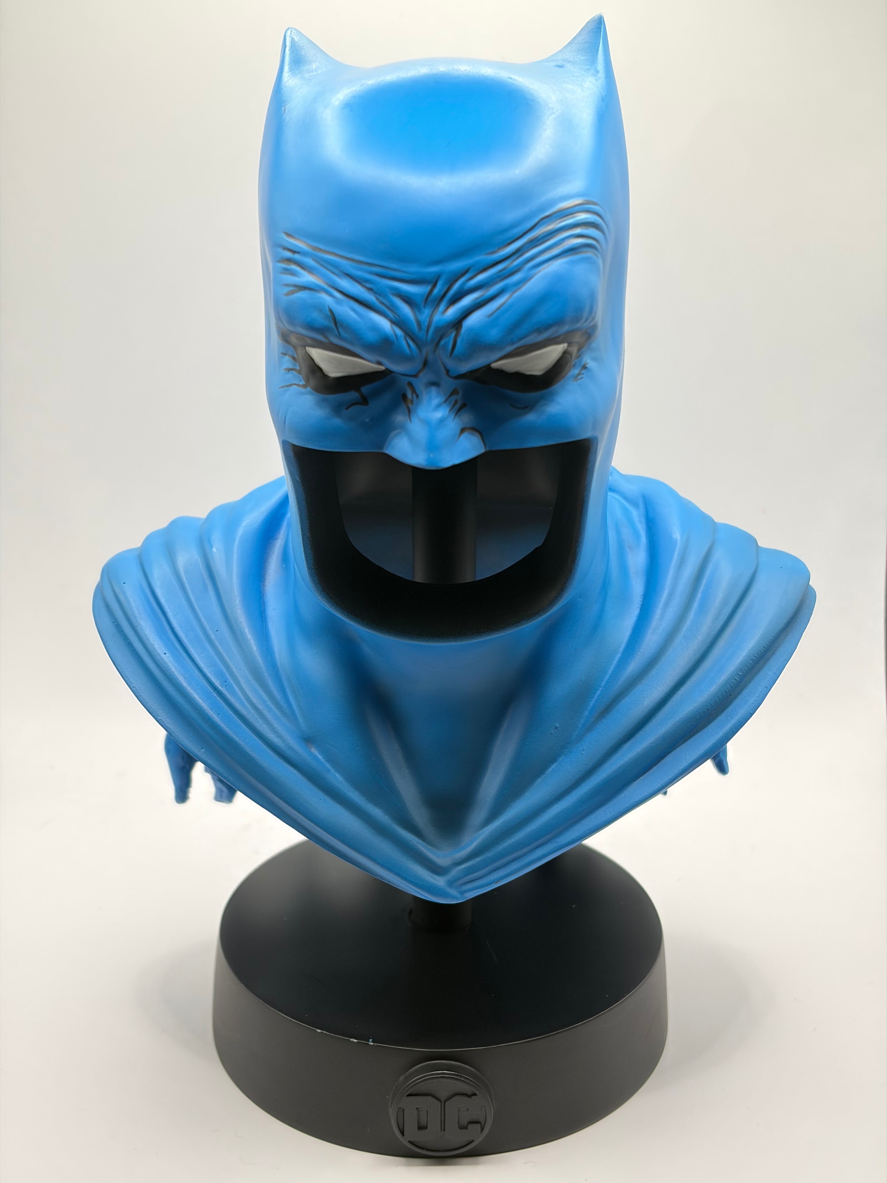 Classic Blue Cowl Batman Desktop Bust Statue | 90s DC Comics Collector's Display UK