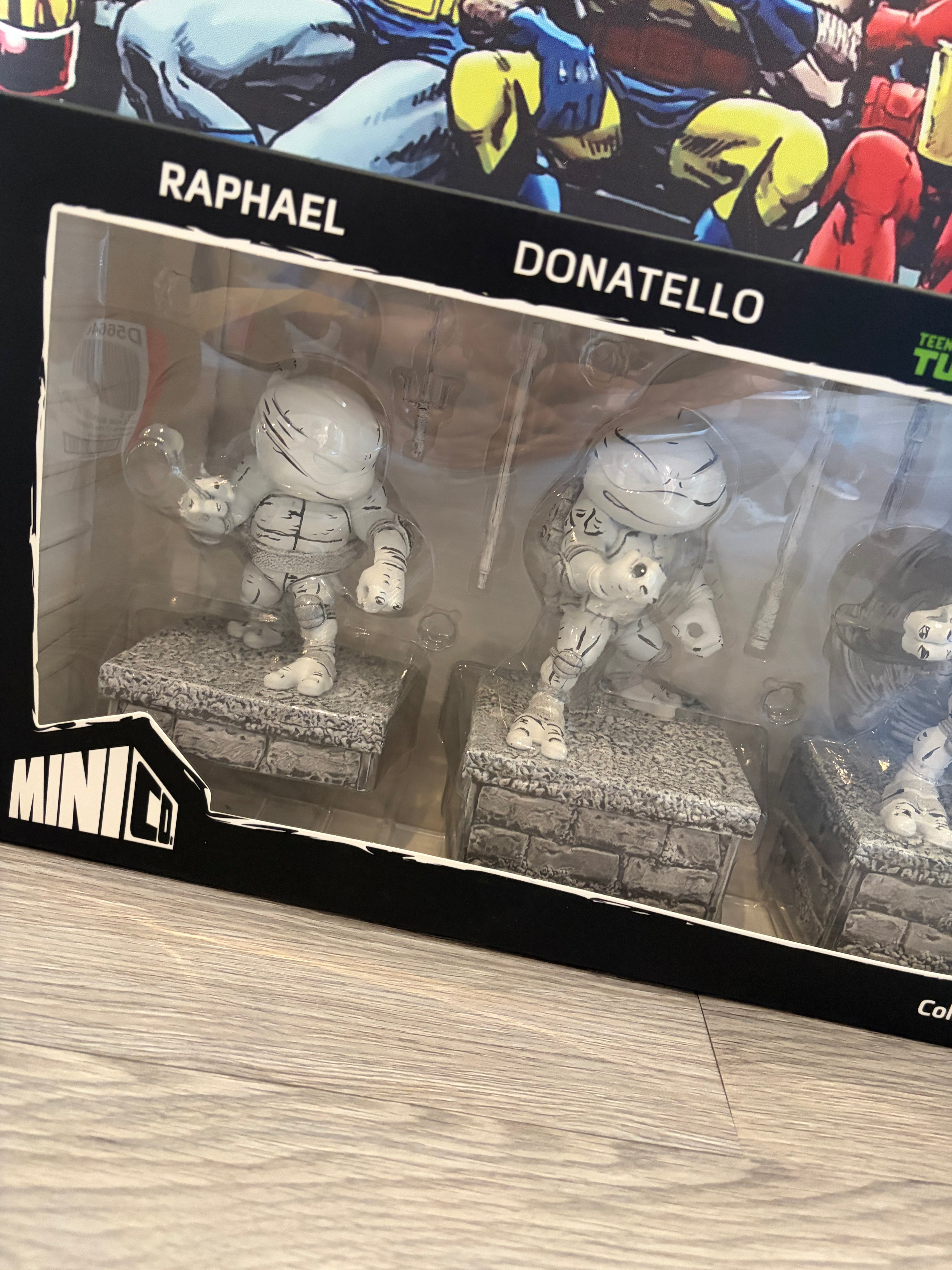 Iron Studios TMNT Monochromatic Limited Edition Statue 4-Pack Set (1/1000) | Rare Collector's Set UK