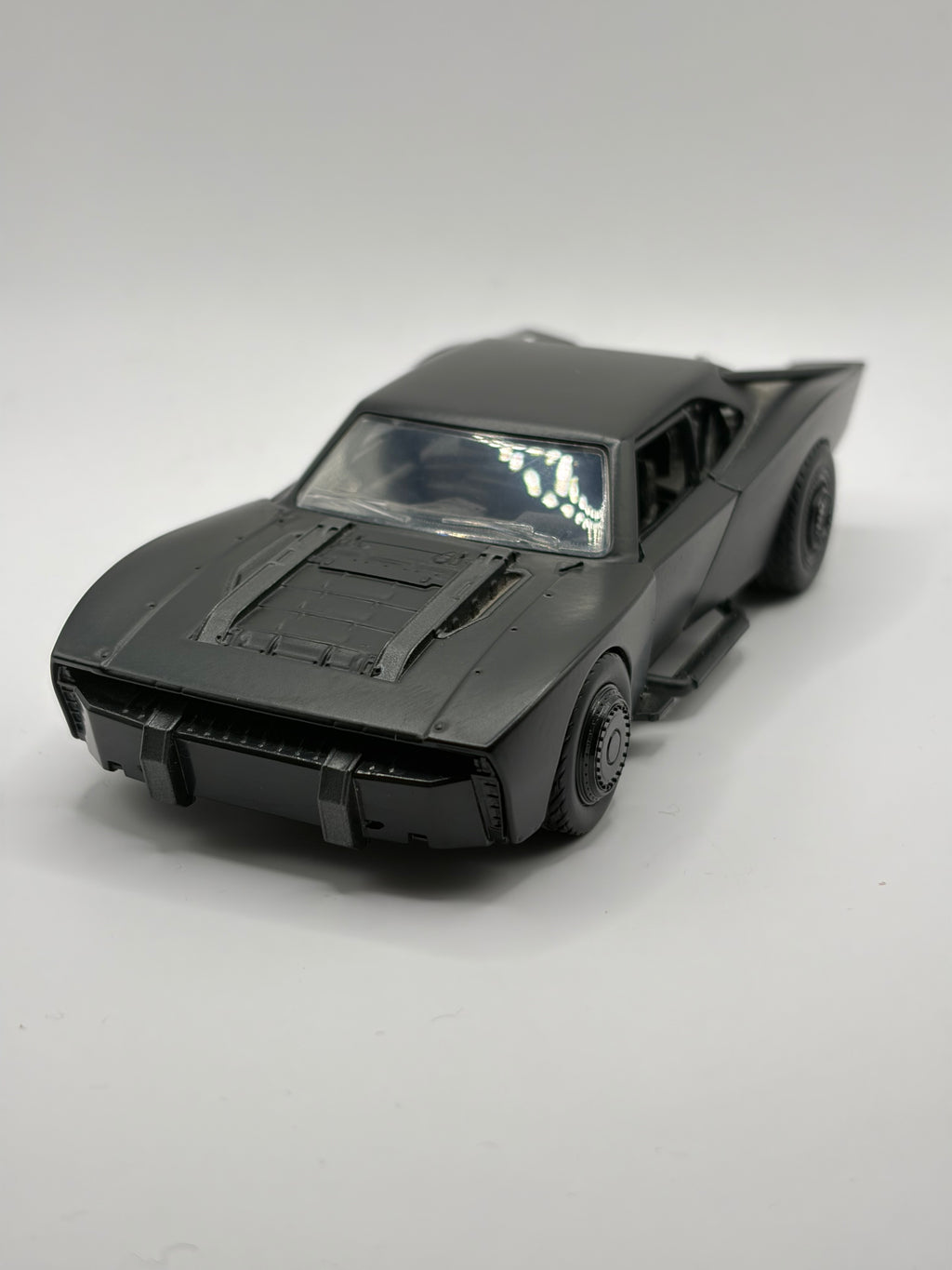 The Batman (2022) Muscle Car Batmobile Die-Cast Model | DC Comics Collector's Car UK