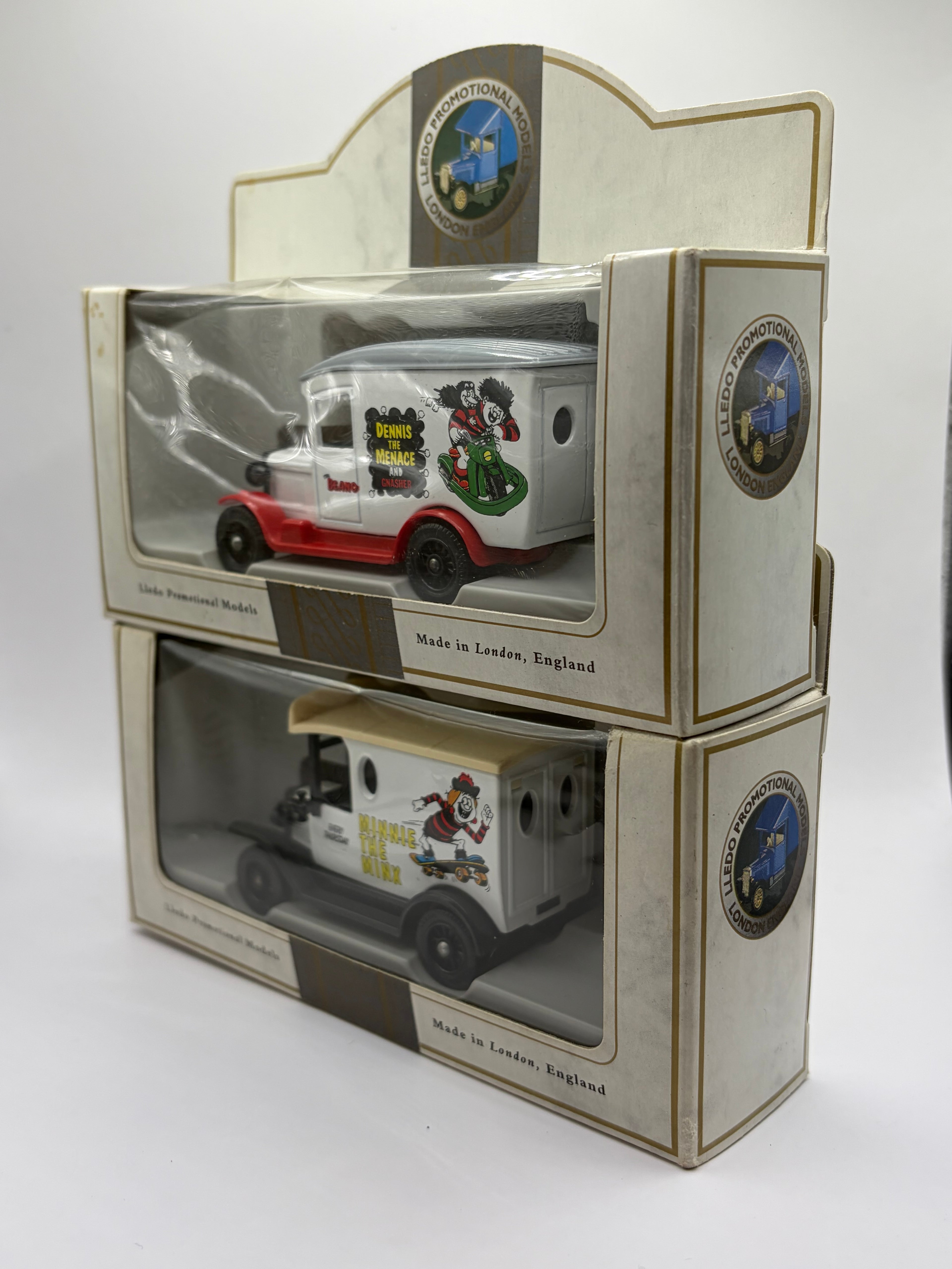 Dennis the Menace & Minnie the Minx Promotional Models | Beano Collectible UK
